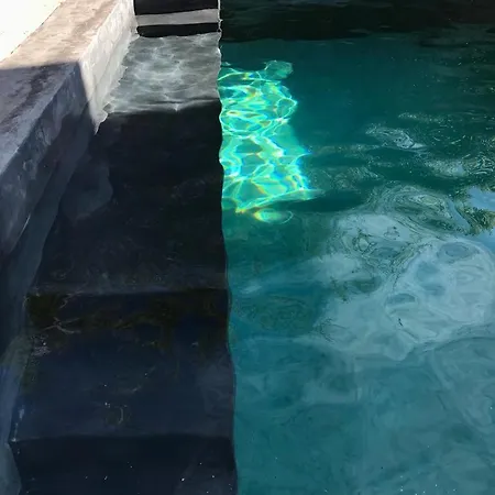 Bali * Cassis